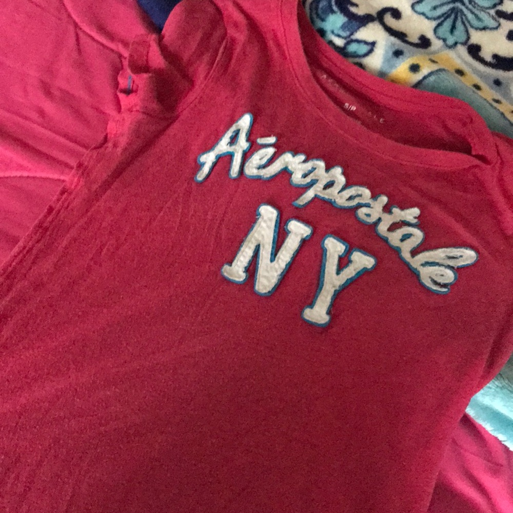 Pink aeropostal t-shirt